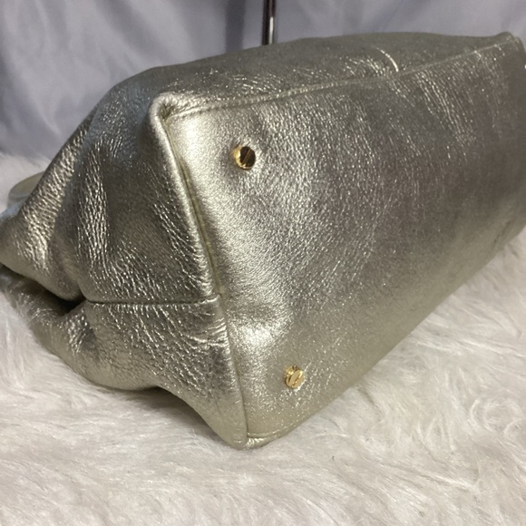 SOLD……..Tory Burch Signature Metallic Gold Thick Leather Satchel Tote Bag - Picture 6 of 11